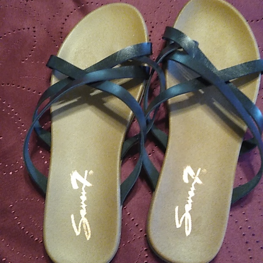 SEVEN7 CRISS CROSS SANDLE/ FLOP - Picture 3 of 8